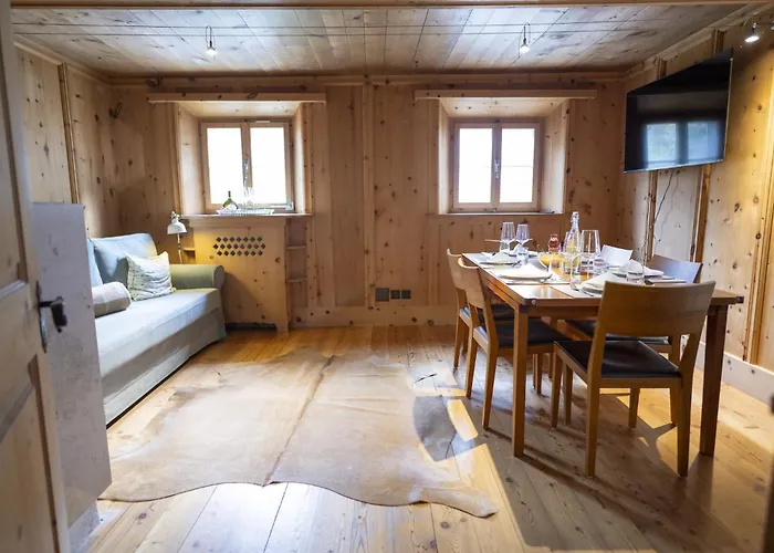 Casa de Férias Chasa San Geer Sains