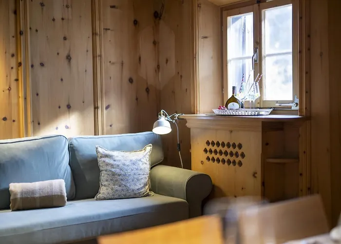 Chasa San Geer Sains *