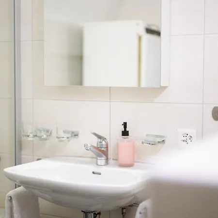 Chasa San Geer Sains