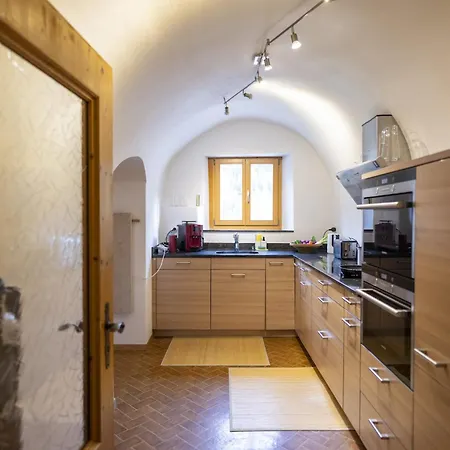 Chasa San Geer Sains Holiday home Scuol